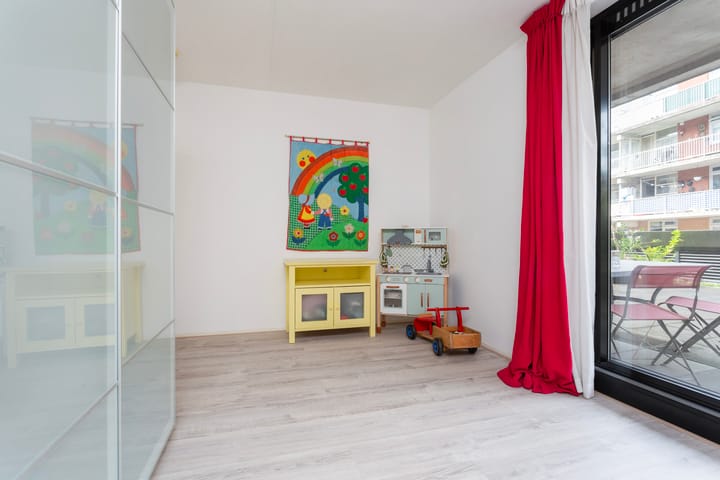 Foto 18 van Rochussenstraat 243-A