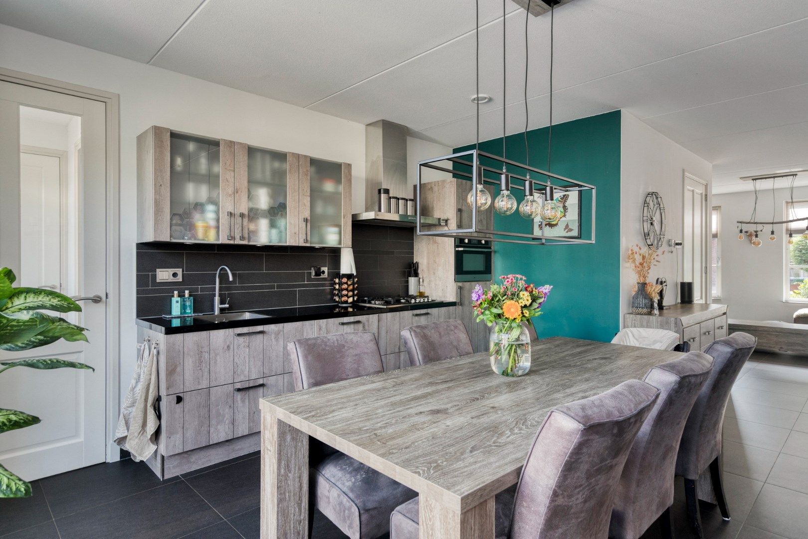 Foto 6 van Esdoornstraat 6