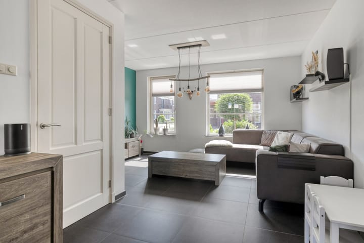 Foto 2 van Esdoornstraat 6