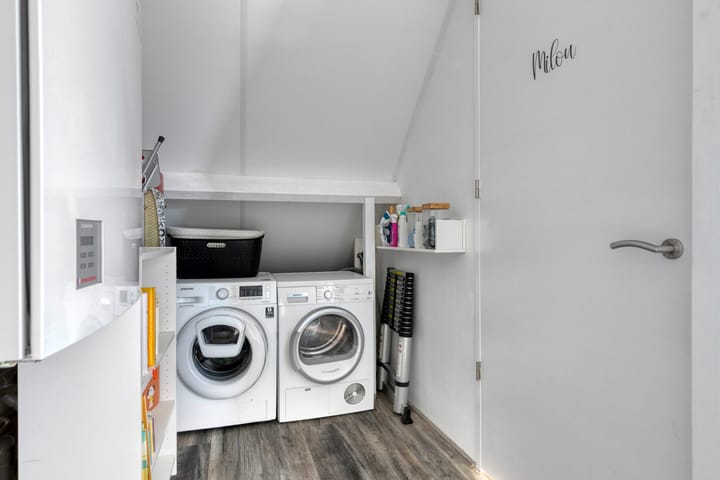 Foto 21 van Esdoornstraat 6