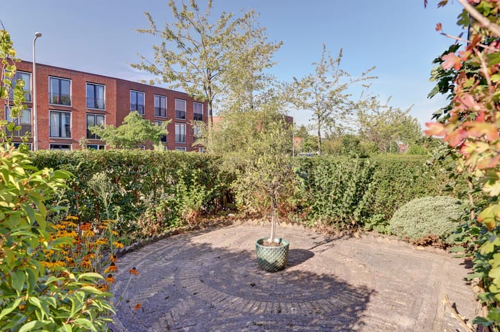 Foto 42 van Prinses Irenelaan 63