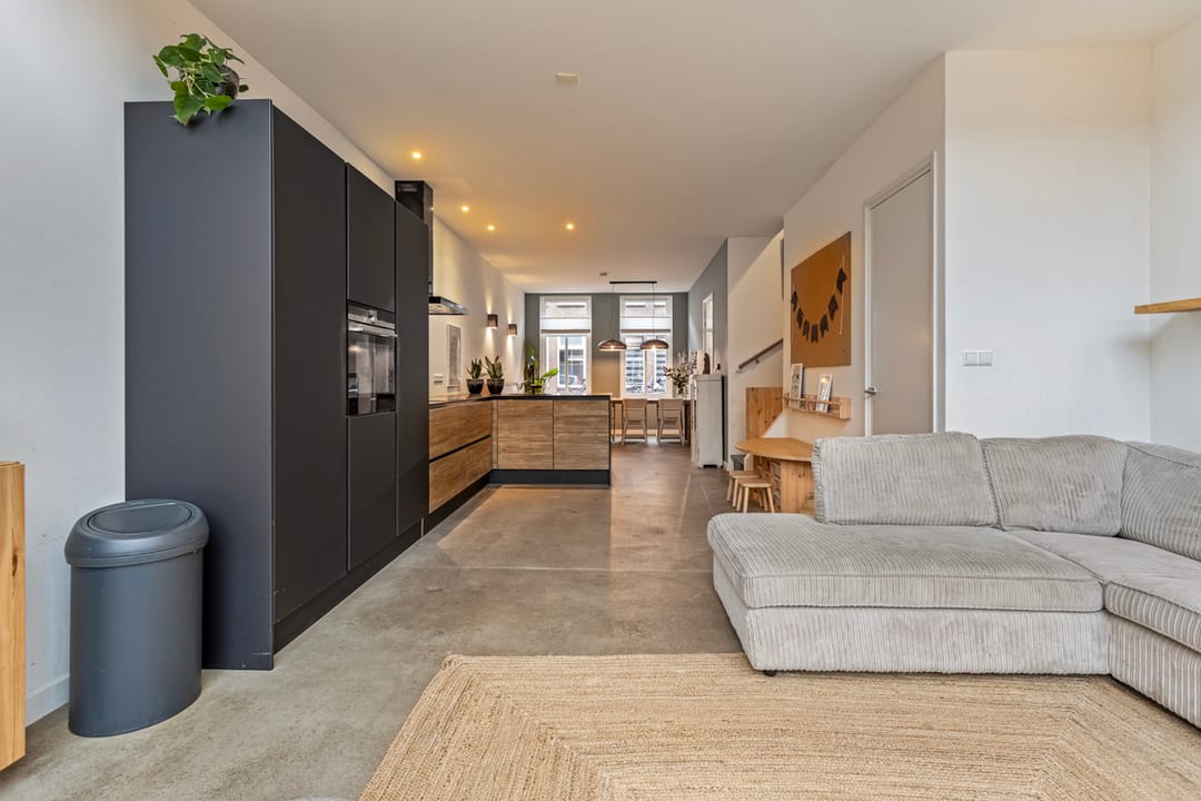 Foto 2 van Busken Huëtstraat 20