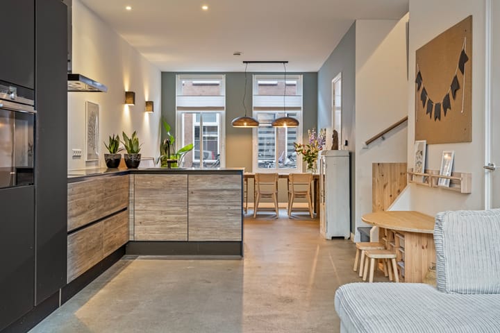 Foto 21 van Busken Huëtstraat 20