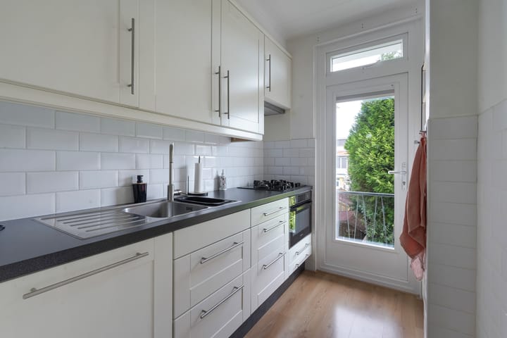 Foto 3 van Harmelenstraat 44