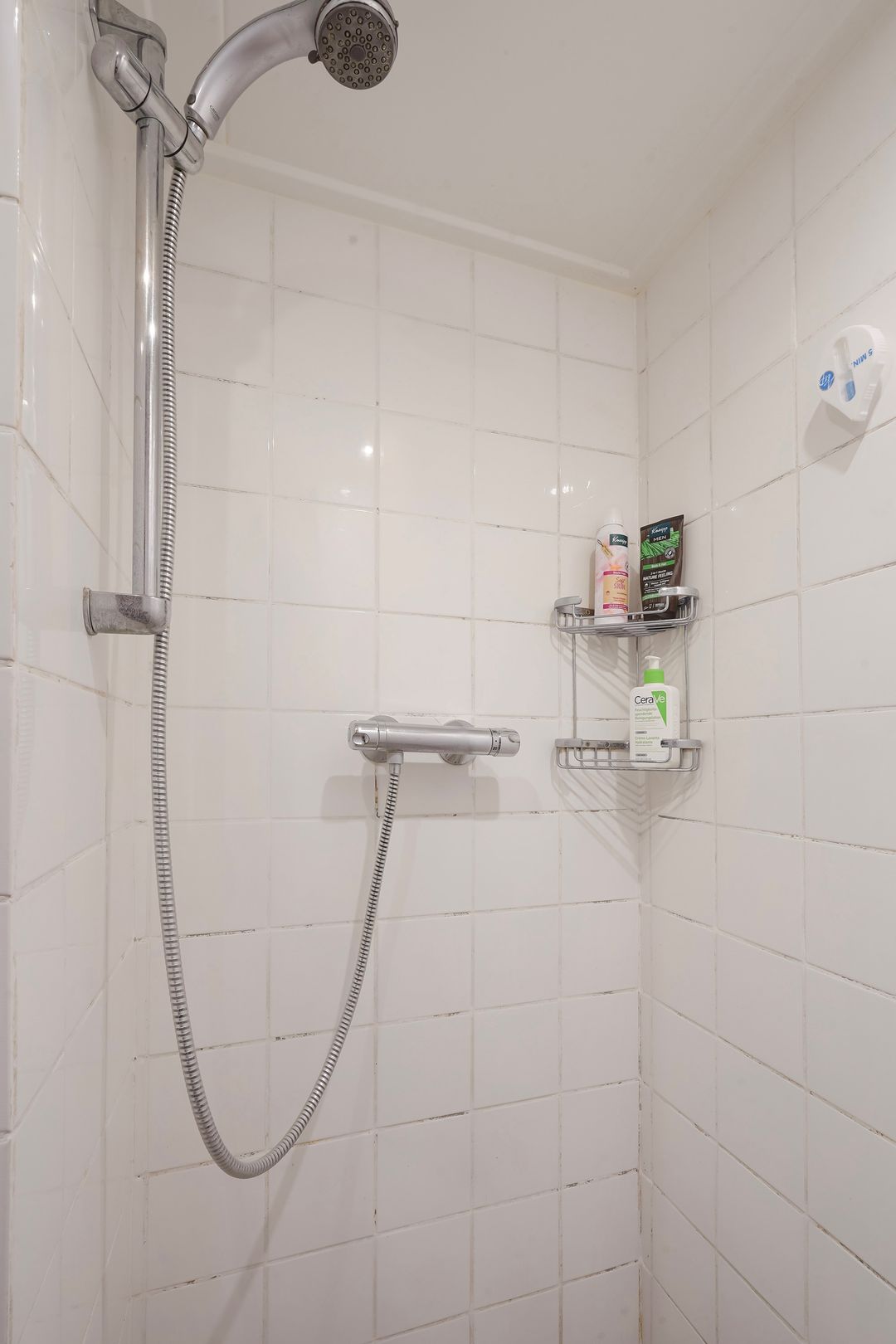 Foto 28 van Harmelenstraat 44