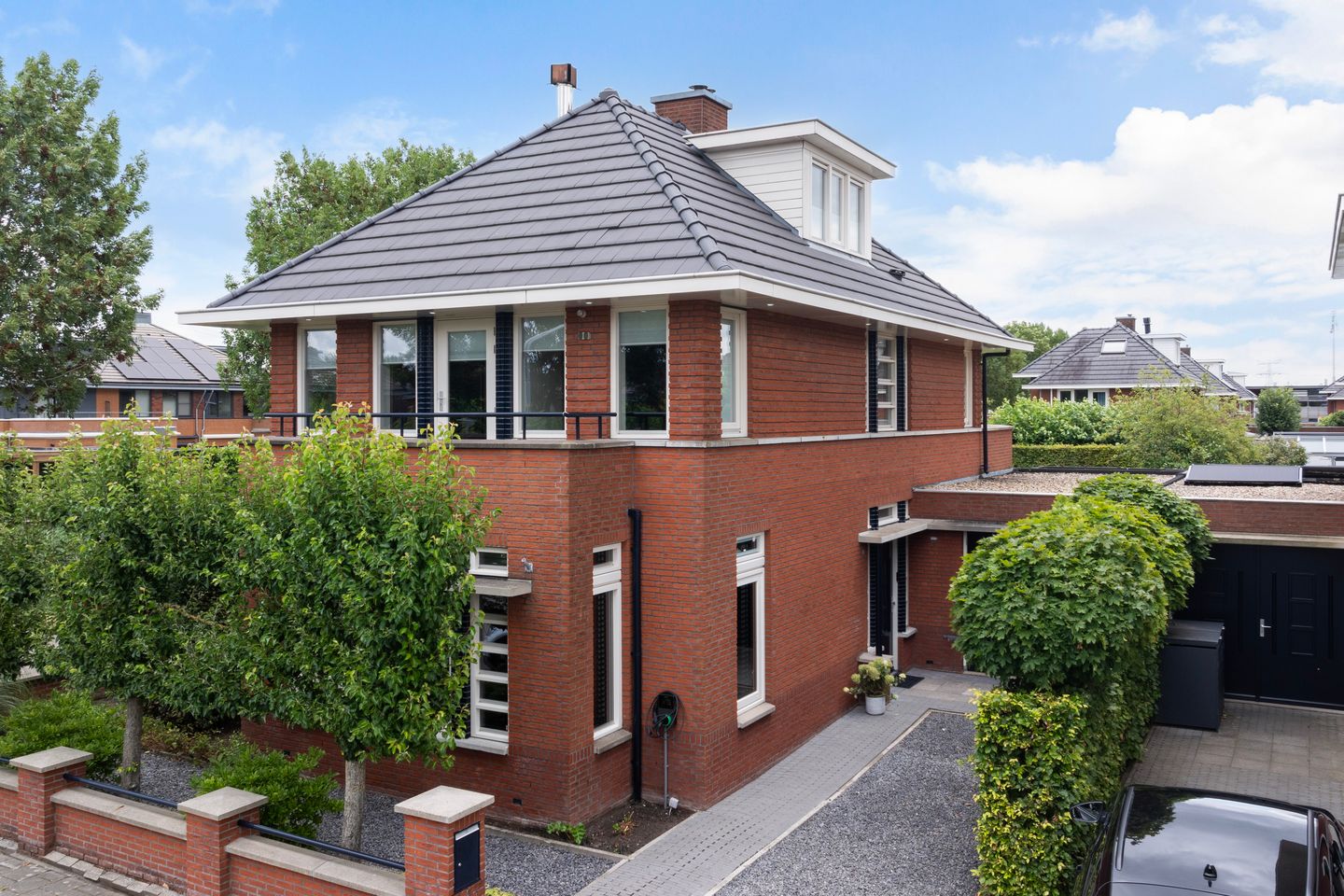 Photo 4 of Bandhaak 10