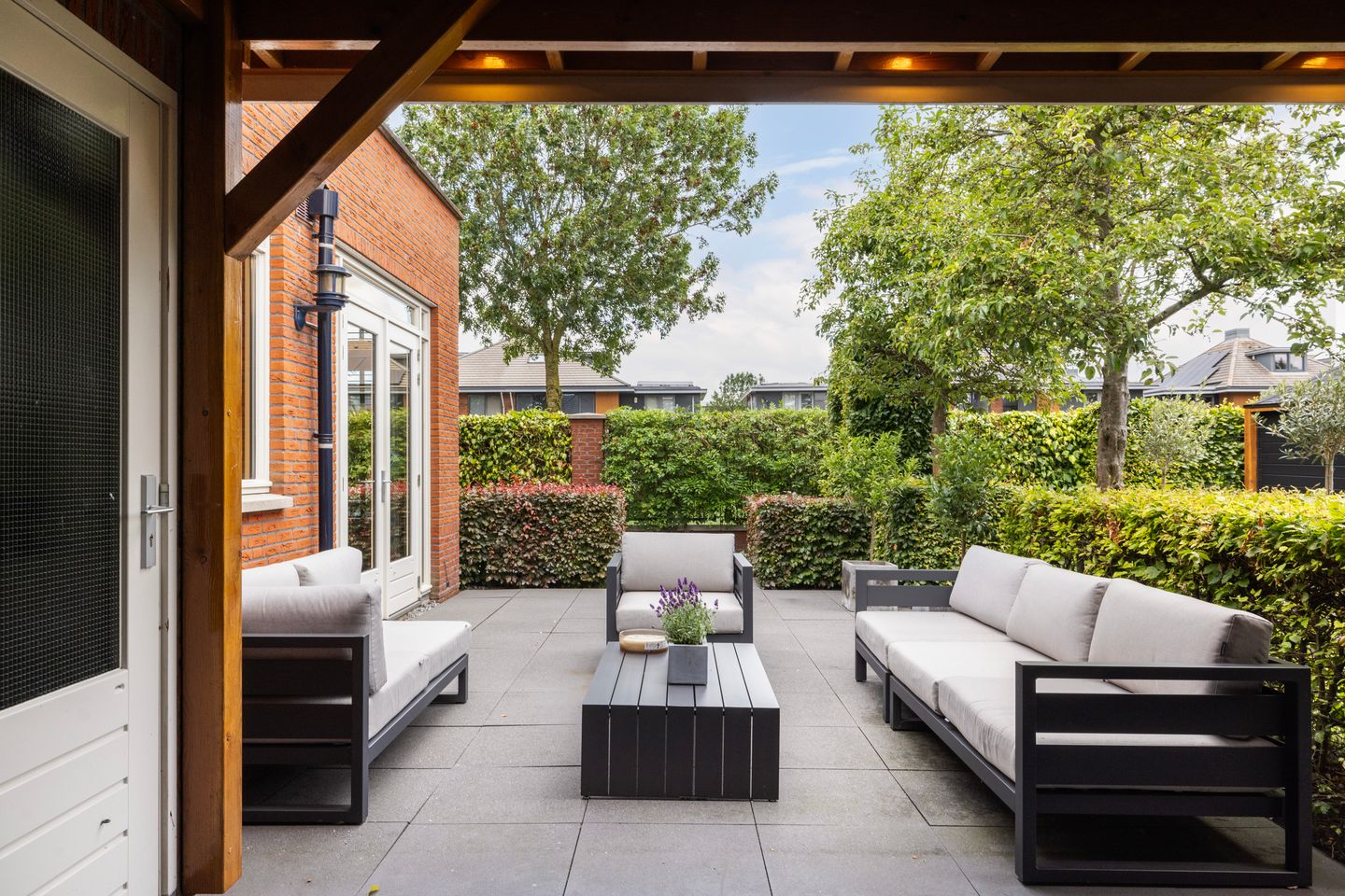 Photo 29 of Bandhaak 10