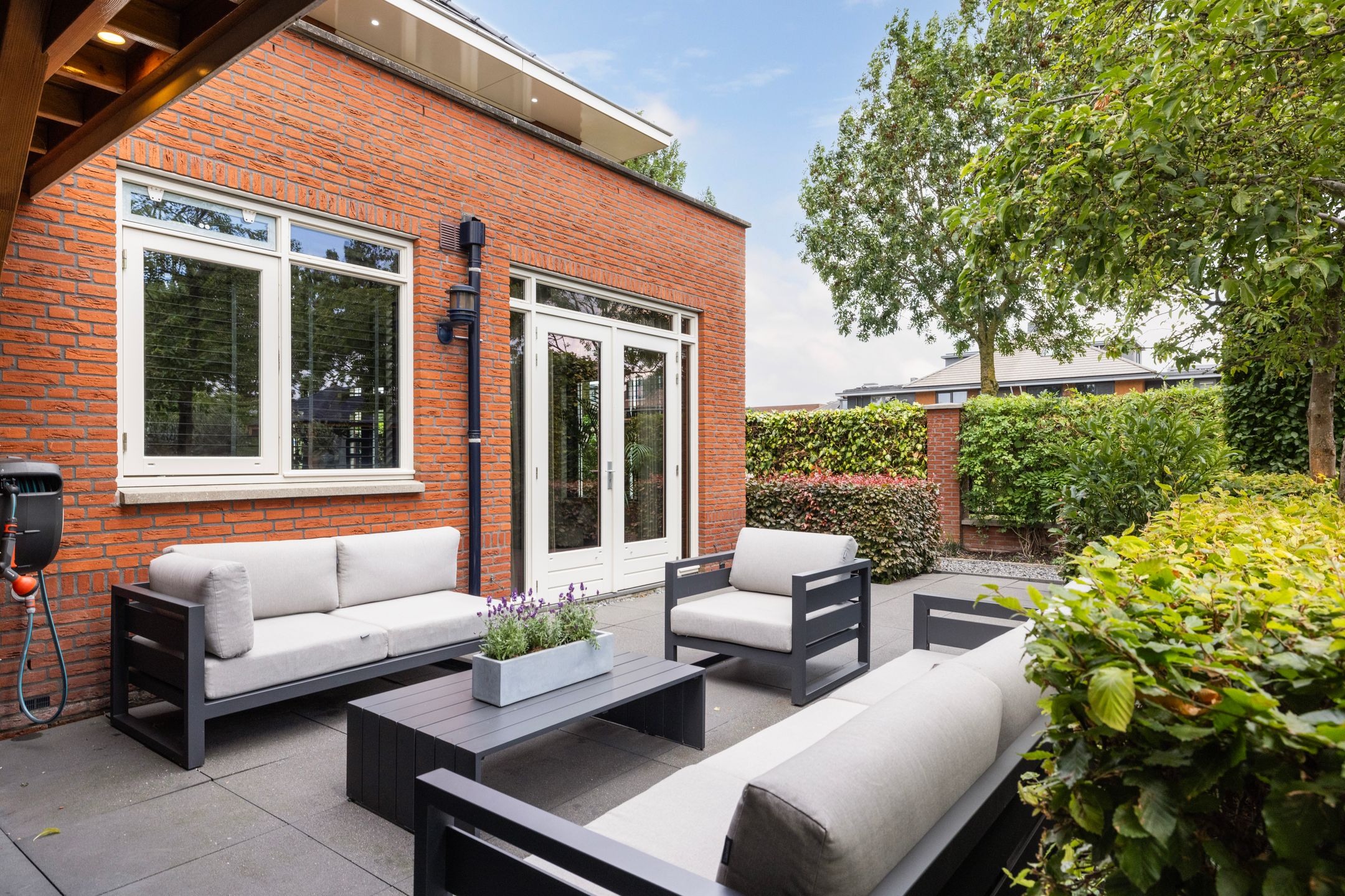 Photo 30 of Bandhaak 10