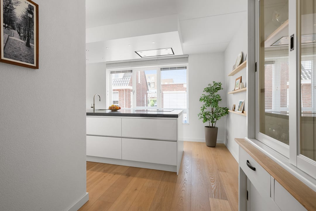 Photo 13 of Dokter A. Quartelstraat 8