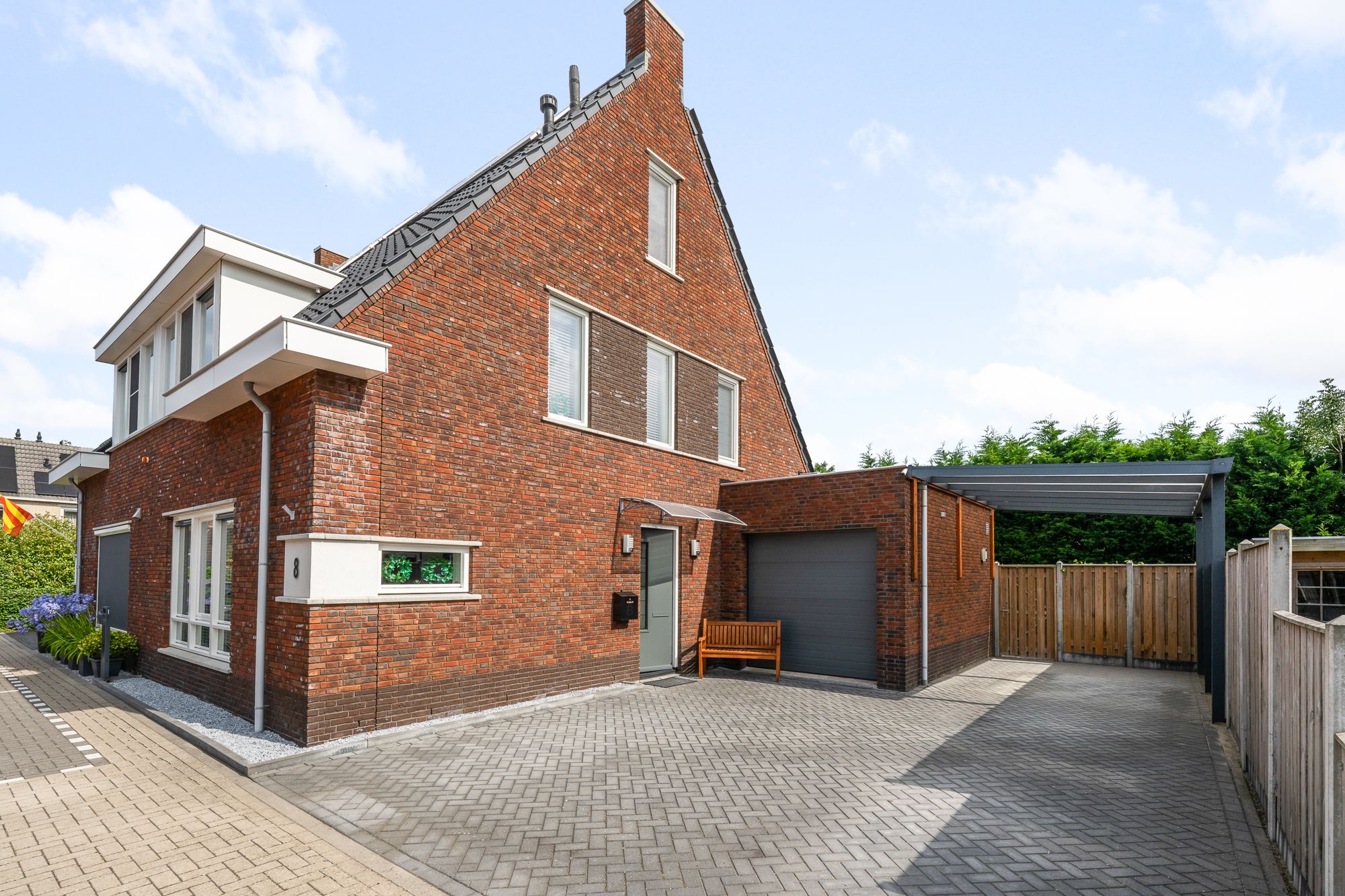 Photo 39 of Dokter A. Quartelstraat 8