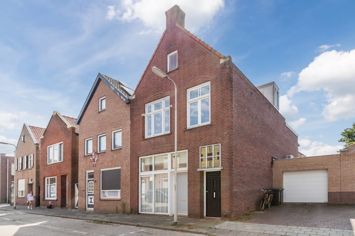 Foto 1 van Maxburgh 10-A