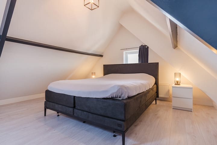 Foto 41 van Maxburgh 10-A