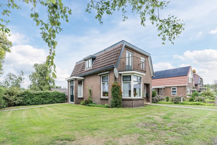 Foto 1 van Den Hulst 156