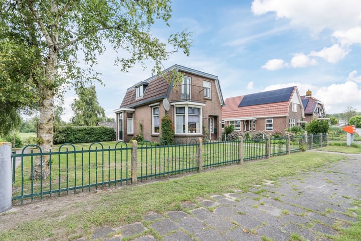 Foto 2 van Den Hulst 156