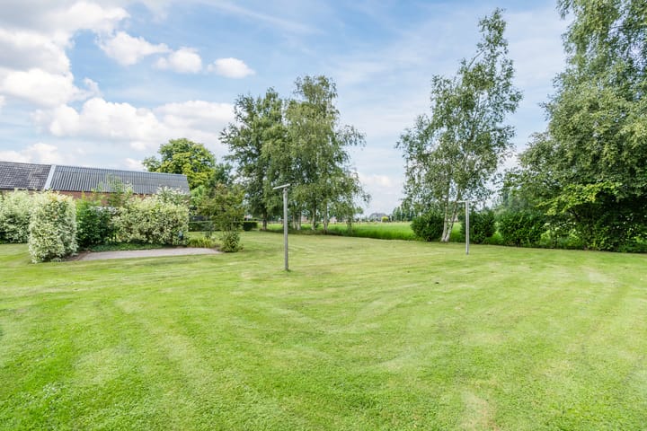 Foto 29 van Den Hulst 156