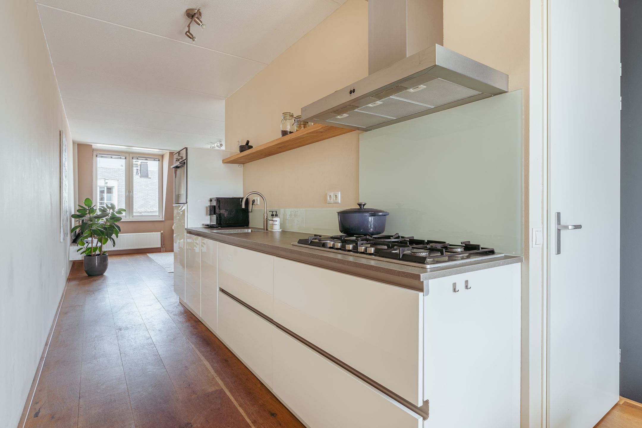 Photo 9 of Tweede van Swindenstraat 178-G