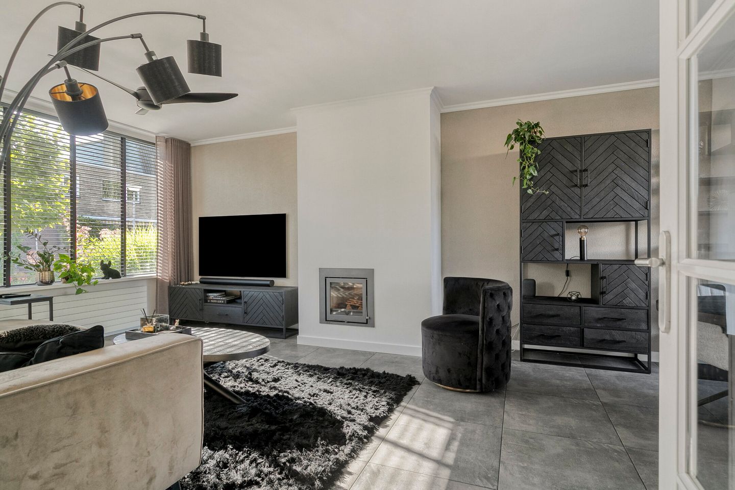 Foto 10 van Essenstraat 50