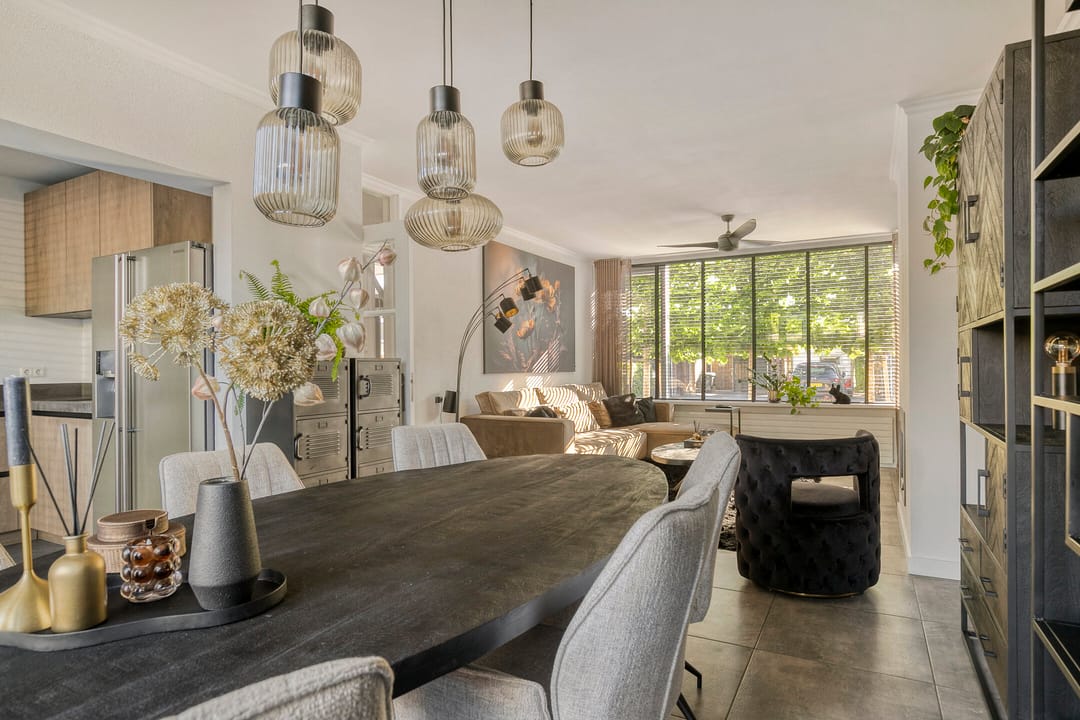 Foto 13 van Essenstraat 50