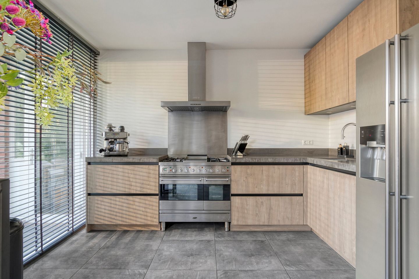 Foto 14 van Essenstraat 50