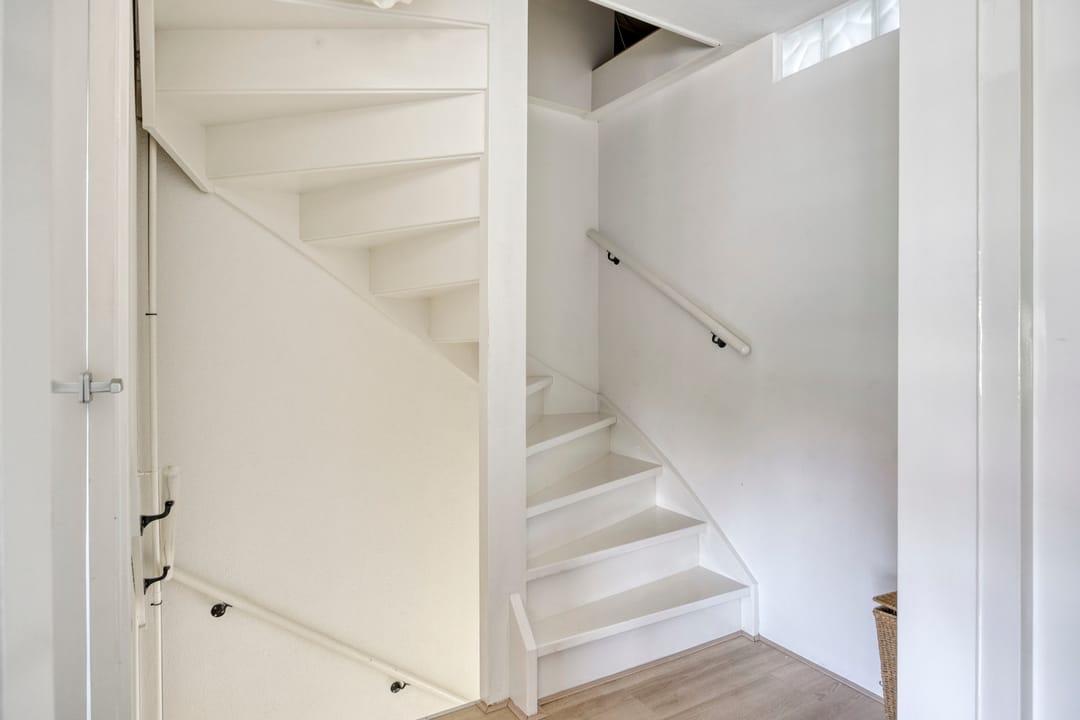 Photo 11 of Van Limburg Stirumlaan 12