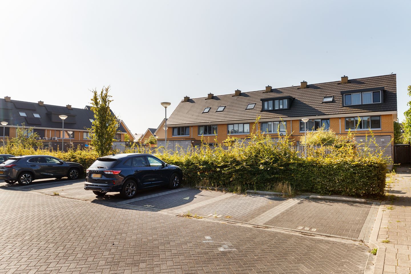 Photo 34 of Mies Bouhuysstraat 17