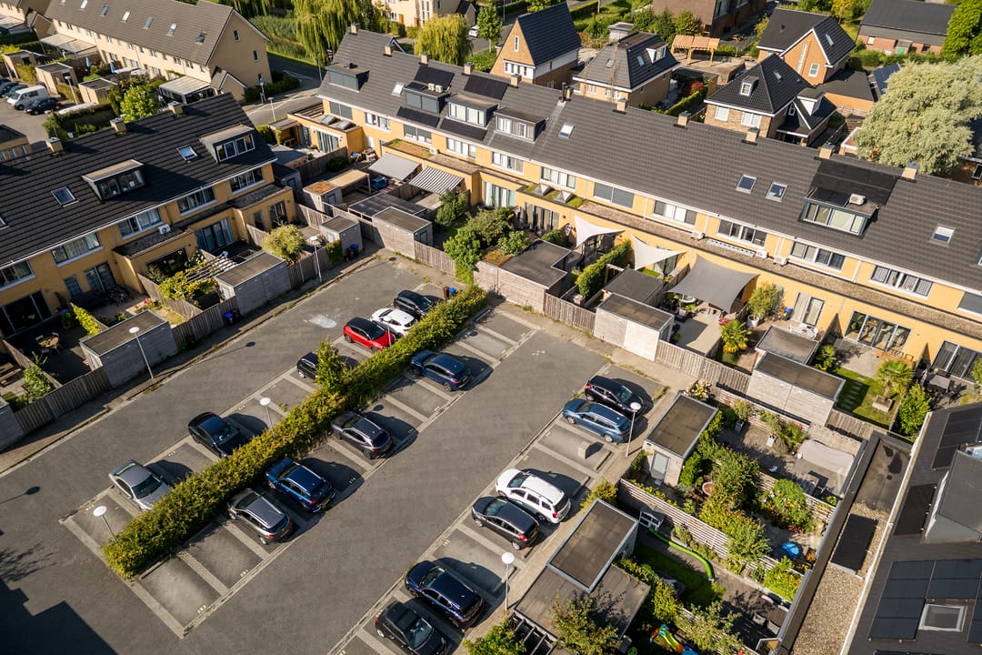 Photo 37 of Mies Bouhuysstraat 17