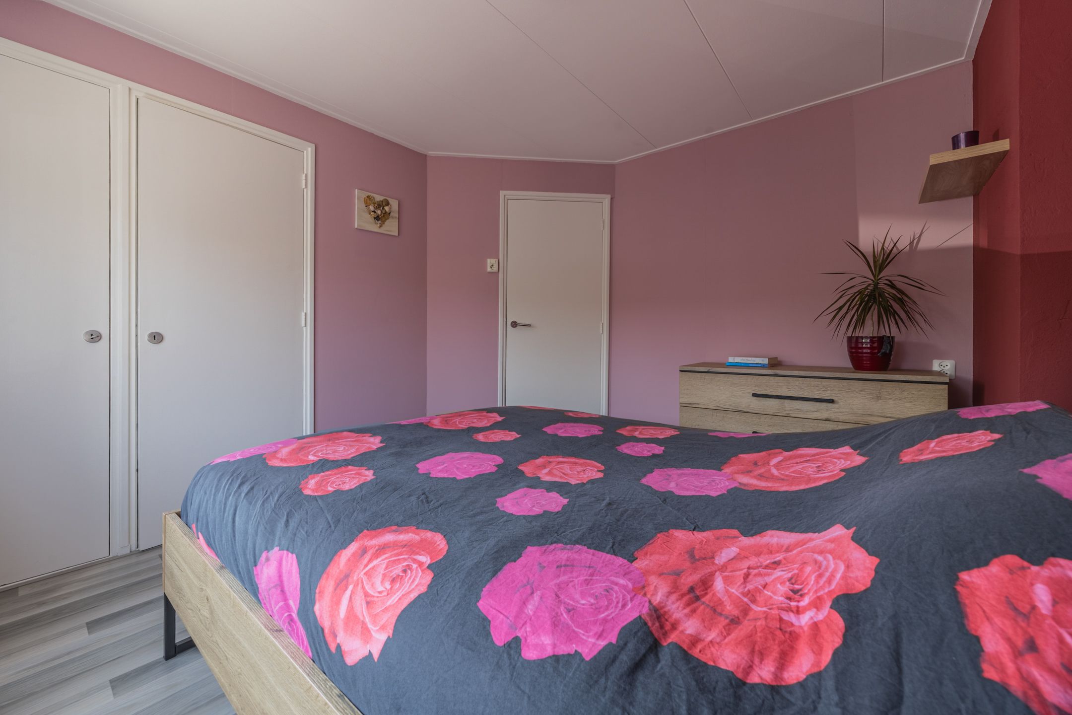 Foto 15 van Robertstraat 44