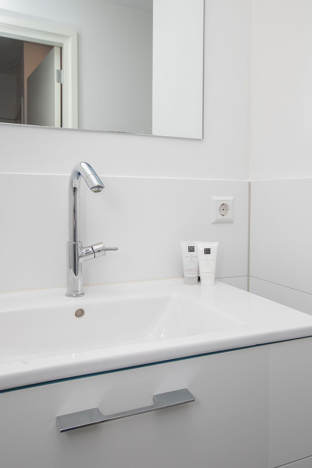 Foto 31 van Linnaeusstraat 97-H