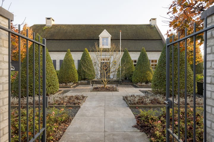 Photo 4 of Houtbroekdijk 11