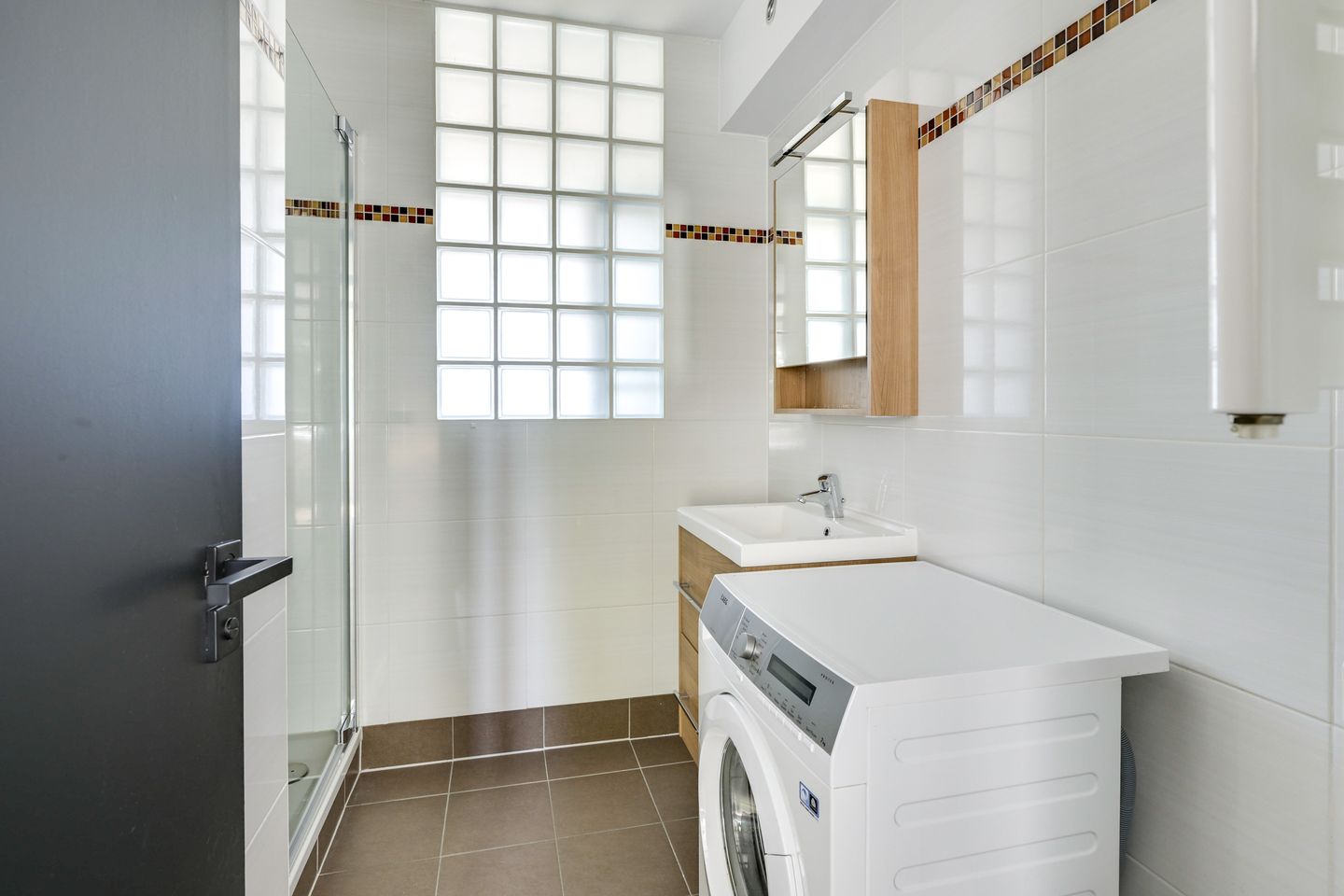 Foto 25 van Nedereindseweg 105