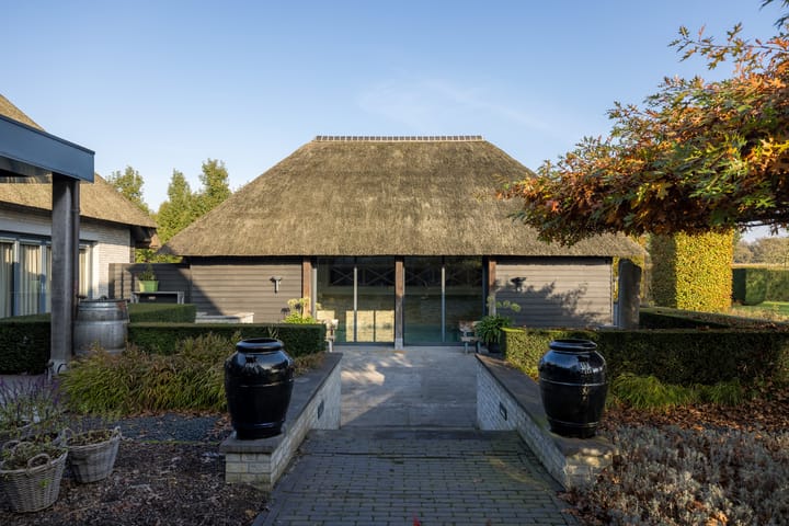 Photo 24 of Houtbroekdijk 11