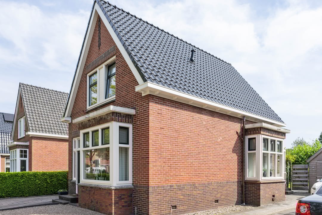 Foto 11 van Burgemeester Mr. H.J. Engelkens-laan 26