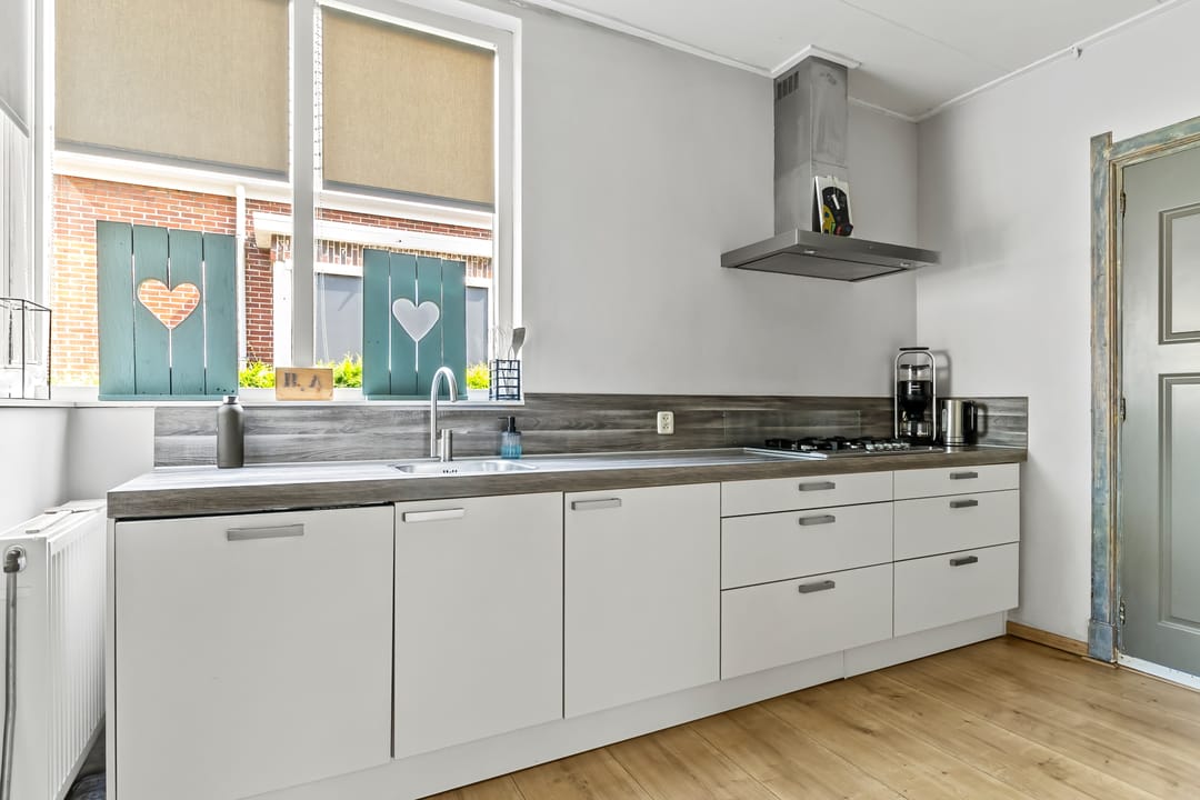 Foto 22 van Burgemeester Mr. H.J. Engelkens-laan 26