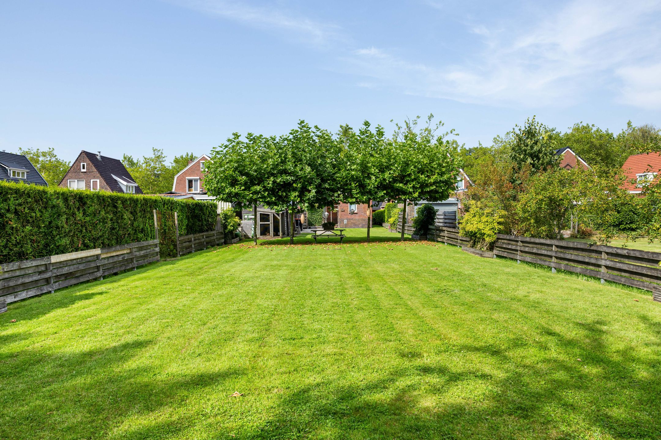 Foto 39 van Burgemeester Mr. H.J. Engelkens-laan 26