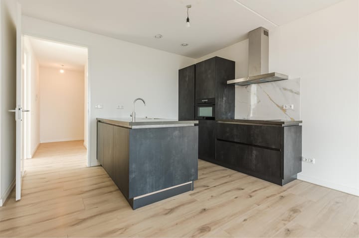 Foto 14 van Theo Dobbestraat 59