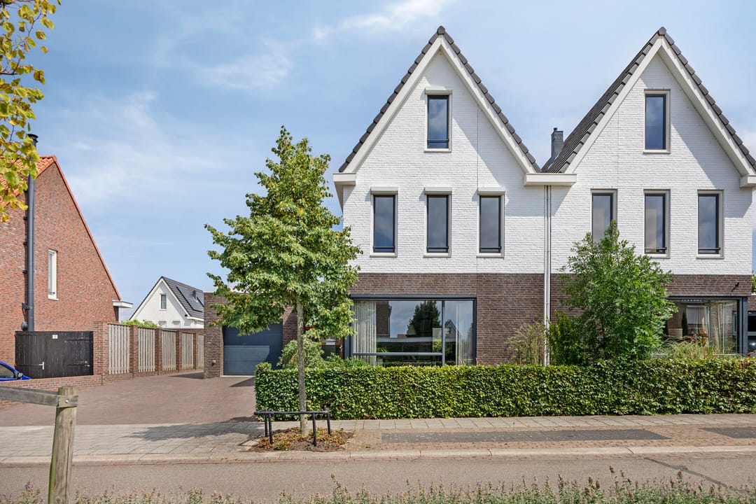 Foto 1 van Nieuwenhove 13