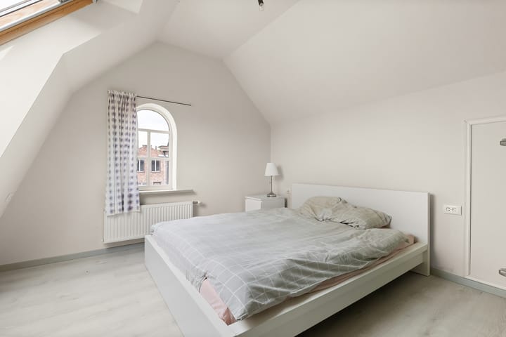 Foto 32 van 's-Gravenstraat 156