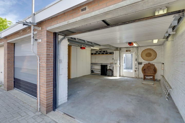 Photo 35 of Pelikaanstraat 4