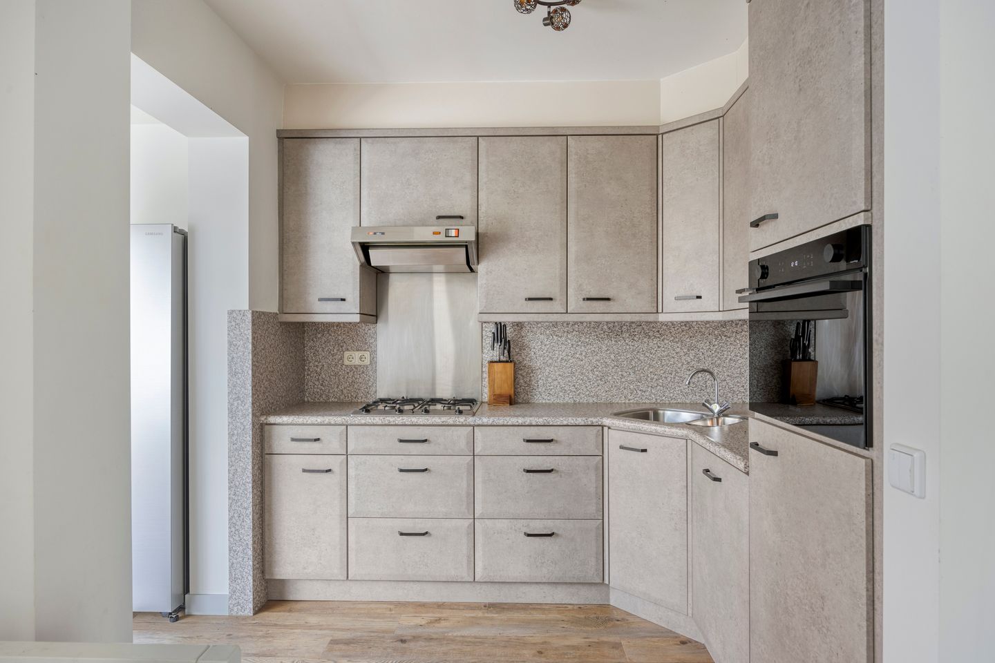 Foto 10 van Willem II straat 4