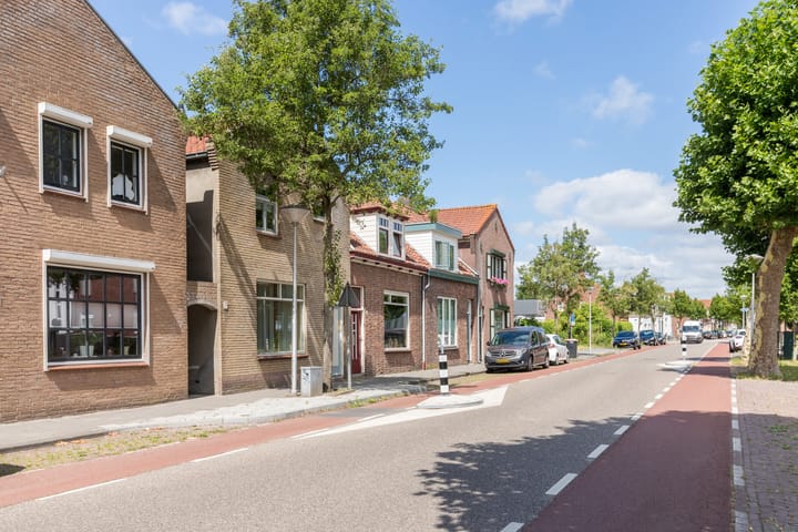 Photo 4 of Wouwsestraat 29