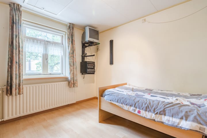 Photo 24 of Wouwsestraat 29