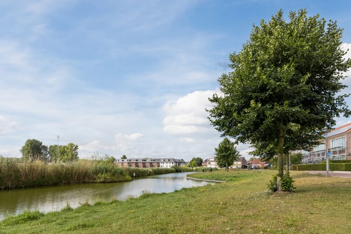 Photo 47 of Wouwsestraat 29