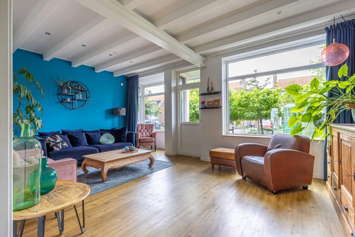 Photo 4 of Oosteinde 37