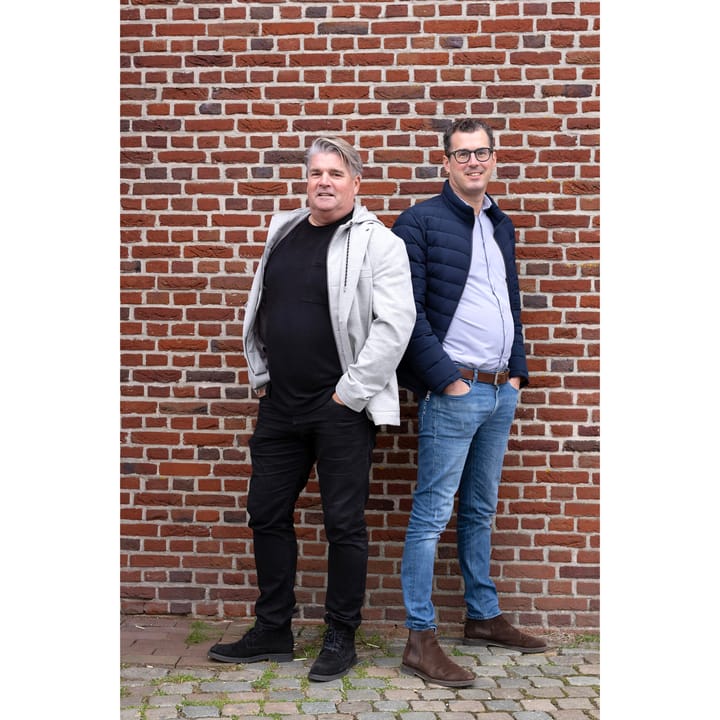 Hugtenburg & de Vries Makelaars en Taxateurs Logo