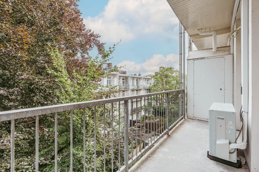 Photo 16 of Van Spilbergenstraat 114-3