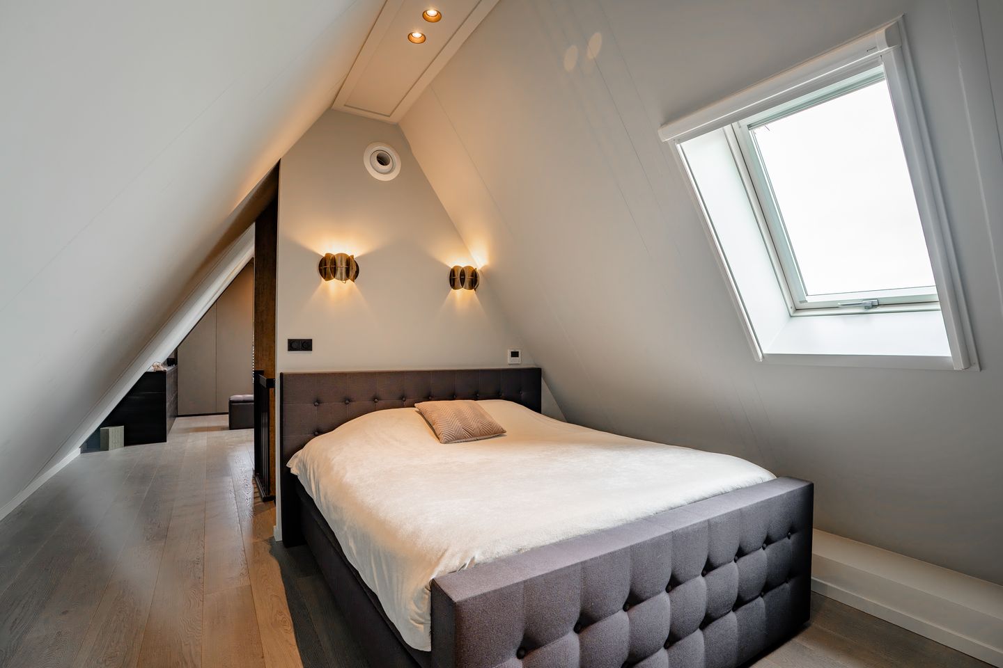 Foto 20 van 1e Kruisweg 17-B