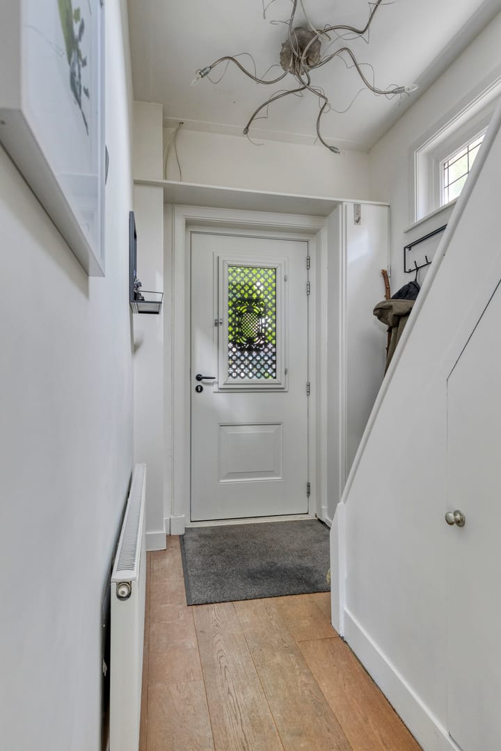 Foto 8 van Riouwstraat 92