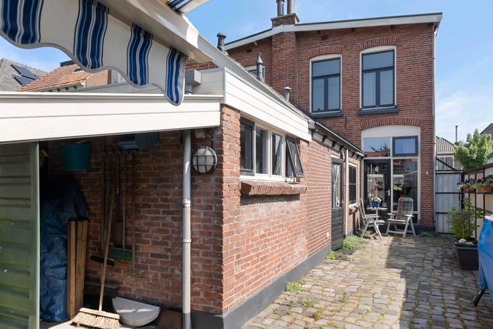 Foto 41 van Haaksbergerstraat 268