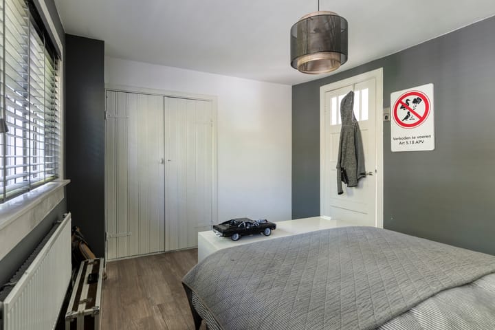 Foto 30 van Riouwstraat 92