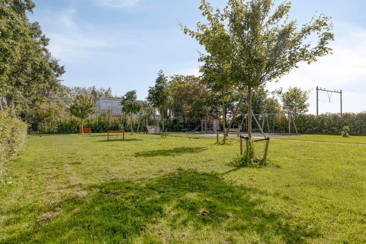 Foto 38 van Riouwstraat 92